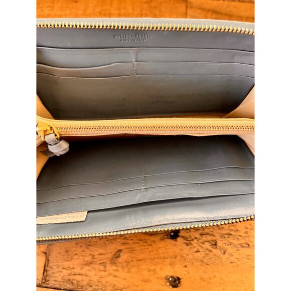 Bottega Veneta Leather Long Wallet Zip Around Intrecciato Long Wallet - Picture 11 of 15